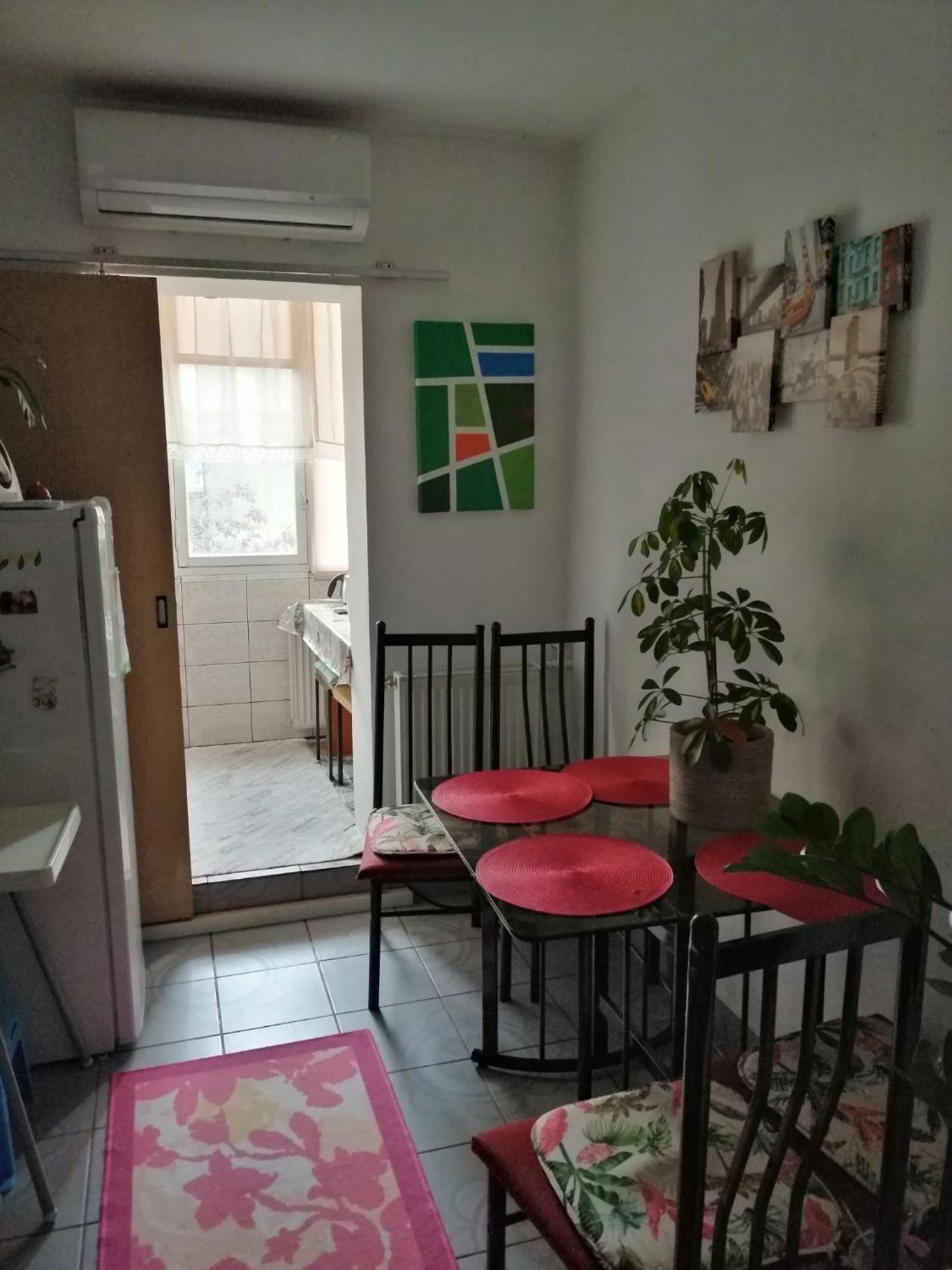 Jorali Apartment Oradea Exterior photo